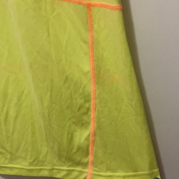 FILA women’s workout t-shirt - Picture 3 of 3